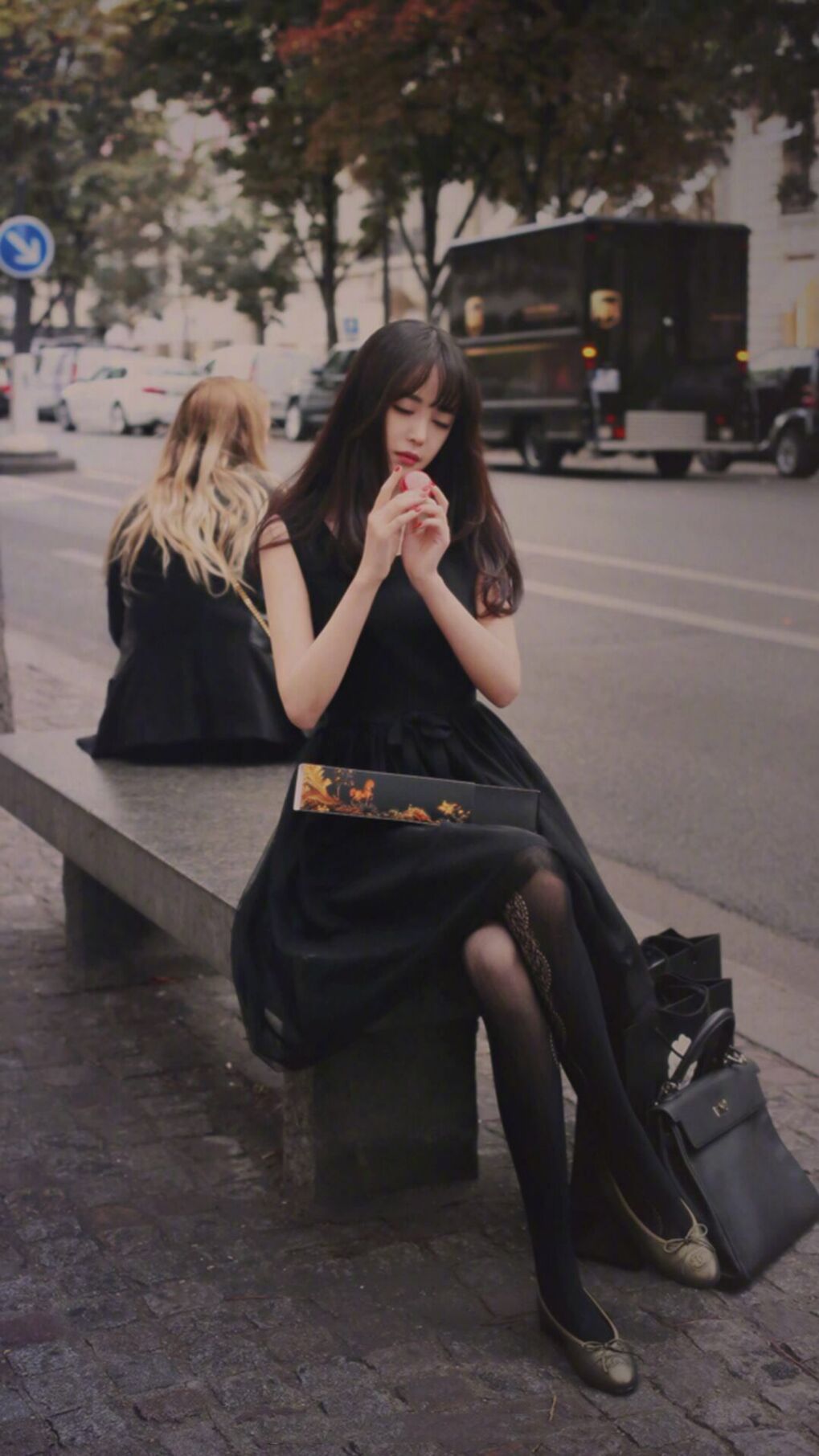 开云体育中国官网-周泓余在女子象棋名人战中表现出色，晋级8强，周泓余学棋经历