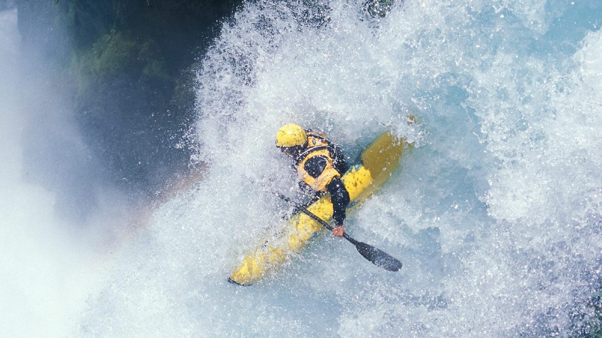开云官方网站-校园足球活动长期受限于硬件环境落差，校园足球存在的问题及其解决方法